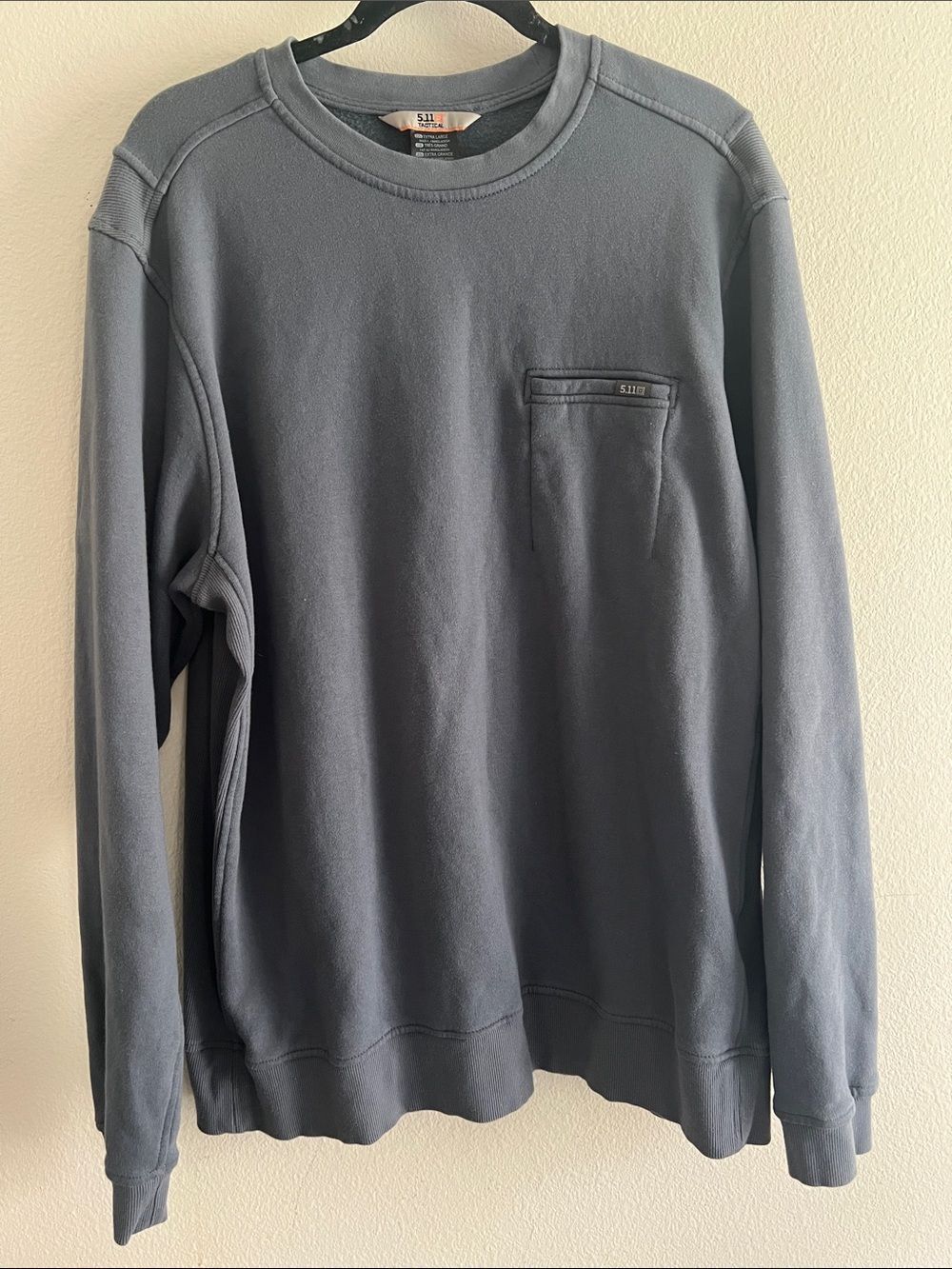 5.11 Tactical Mens XL Crewneck Sweatshirt Gray Zipper Chest Pocket Pullover